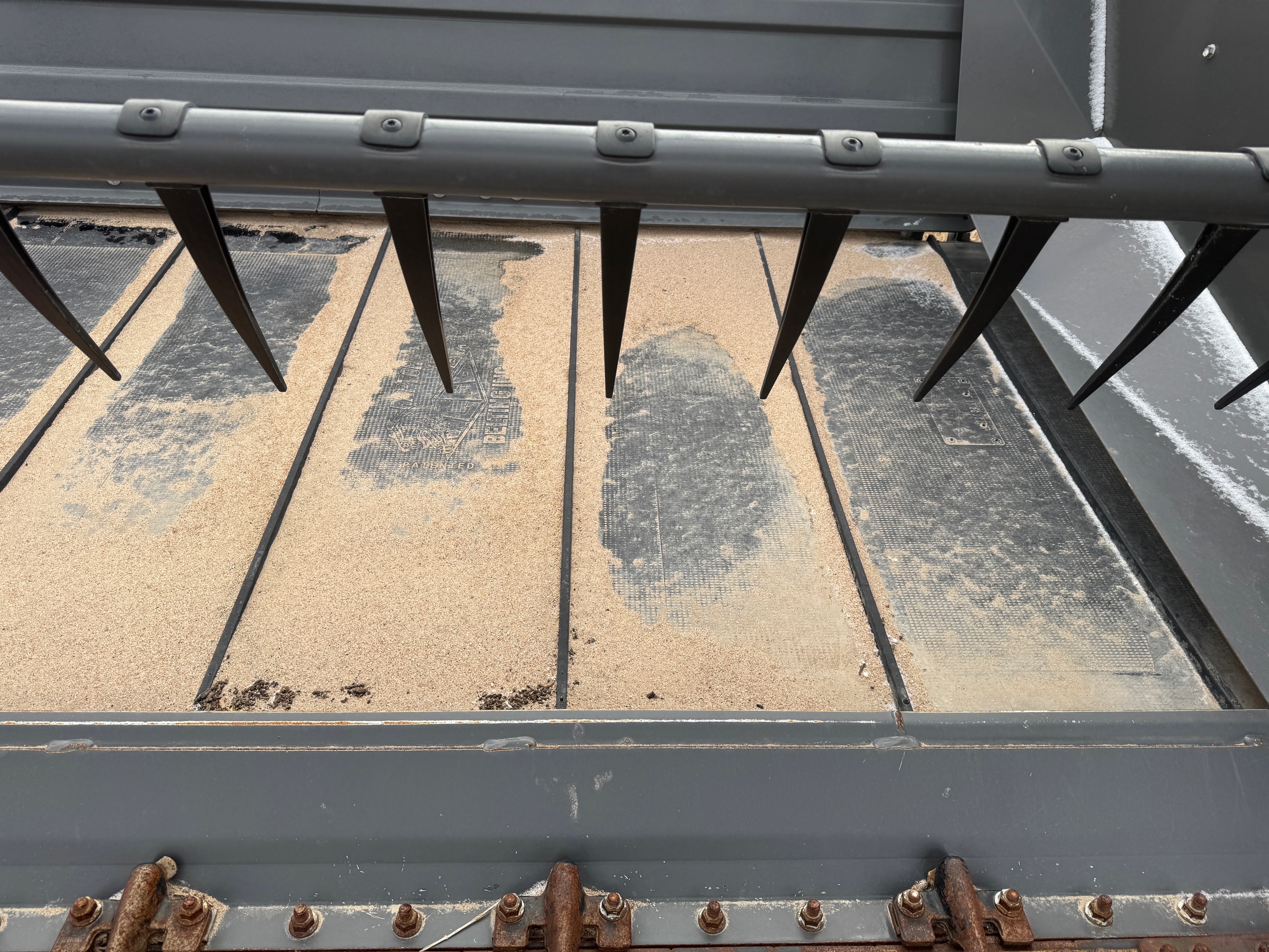 2022 Massey Ferguson 5400DS Header Draper