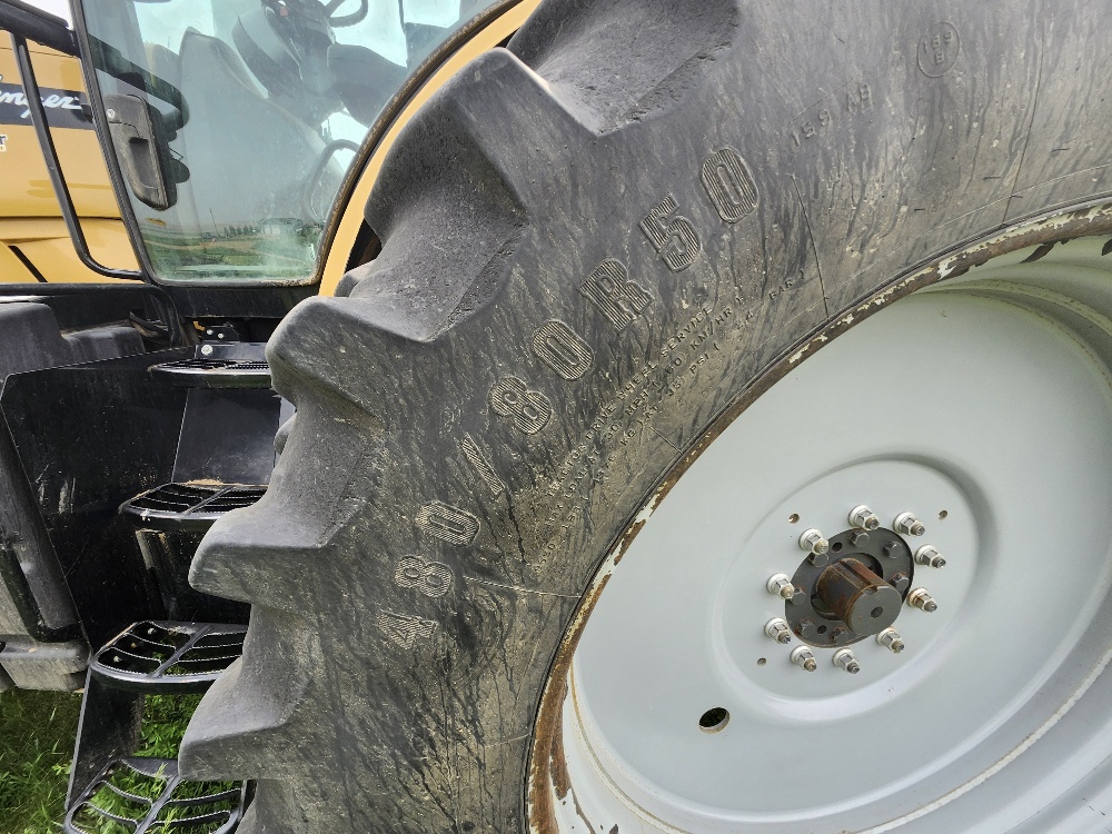 2014 Challenger MT675D Tractor