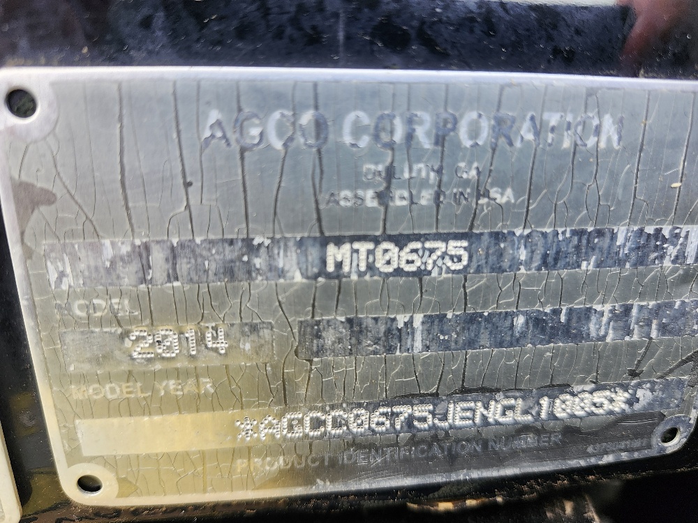 2014 Challenger MT675D Tractor