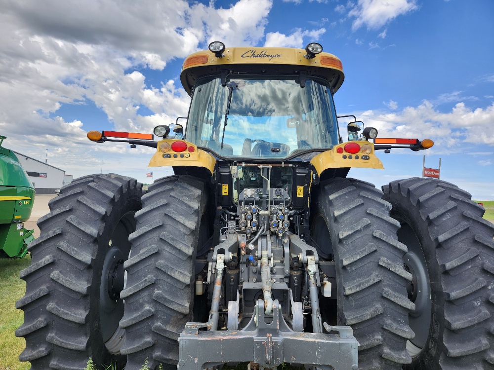 2014 Challenger MT675D Tractor