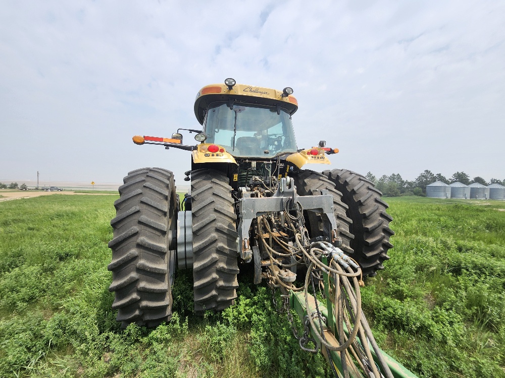 2014 Challenger MT675D Tractor