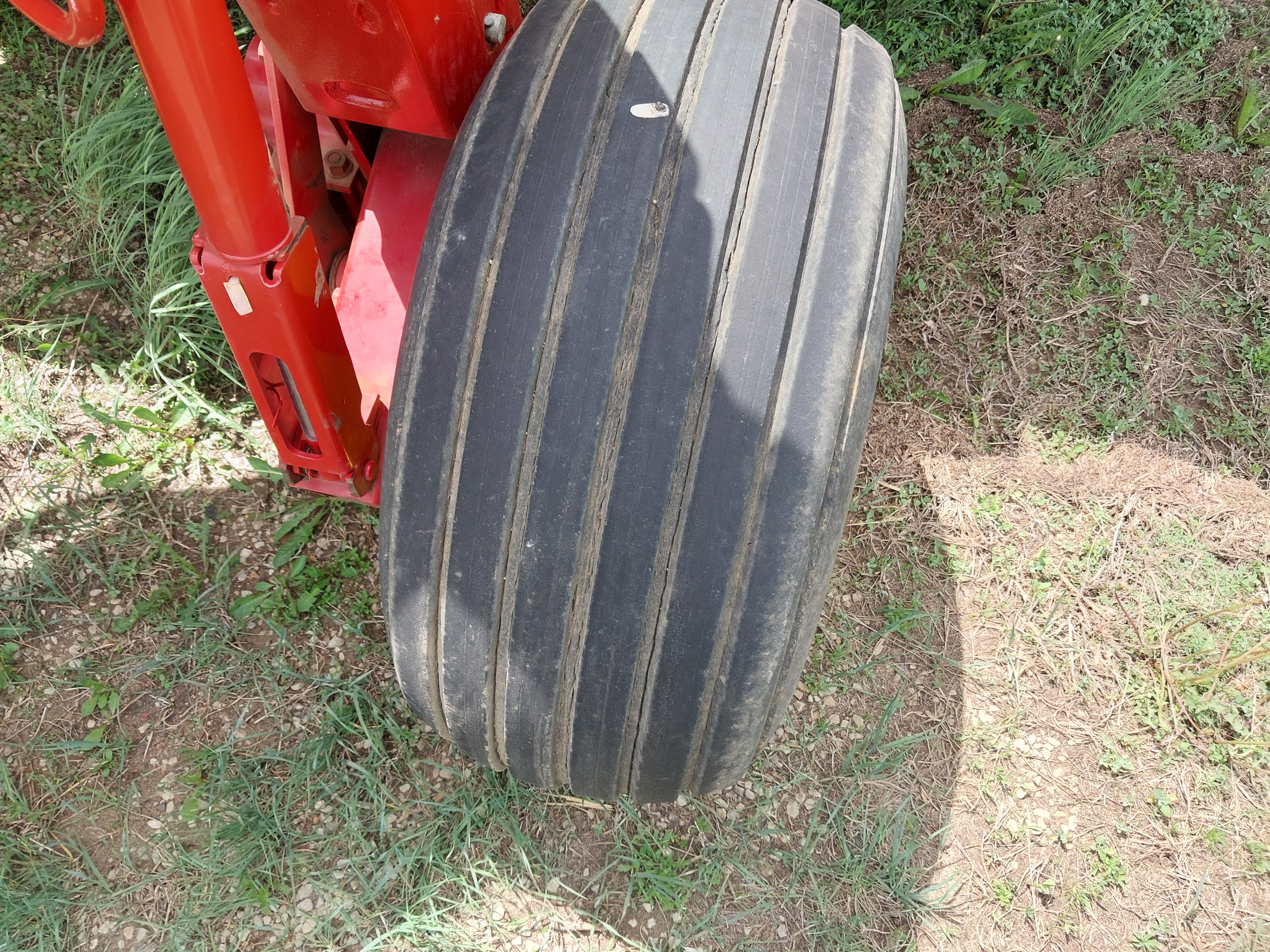 2014 New Holland H7150 Mower Conditioner