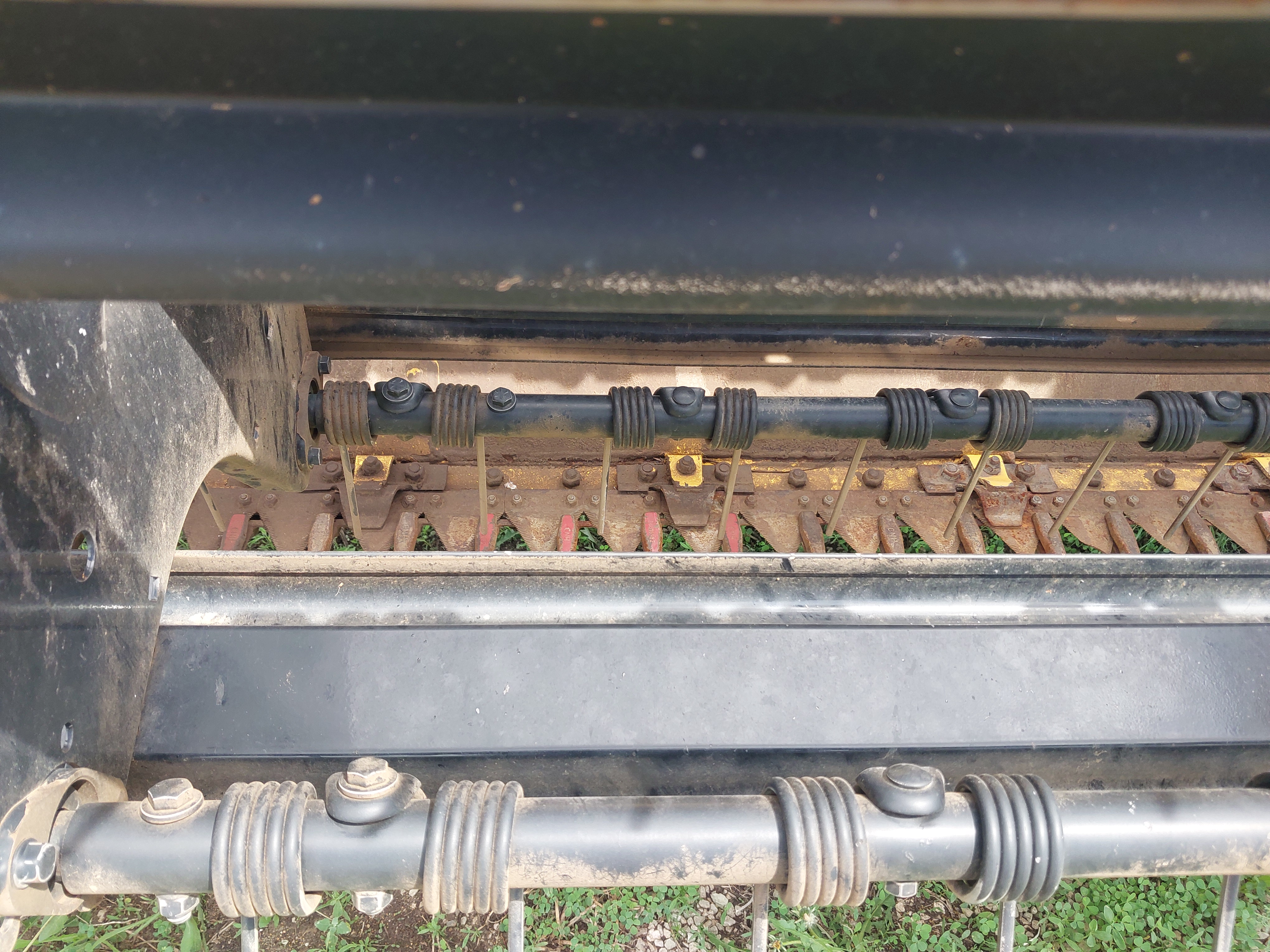 2014 New Holland H7150 Mower Conditioner