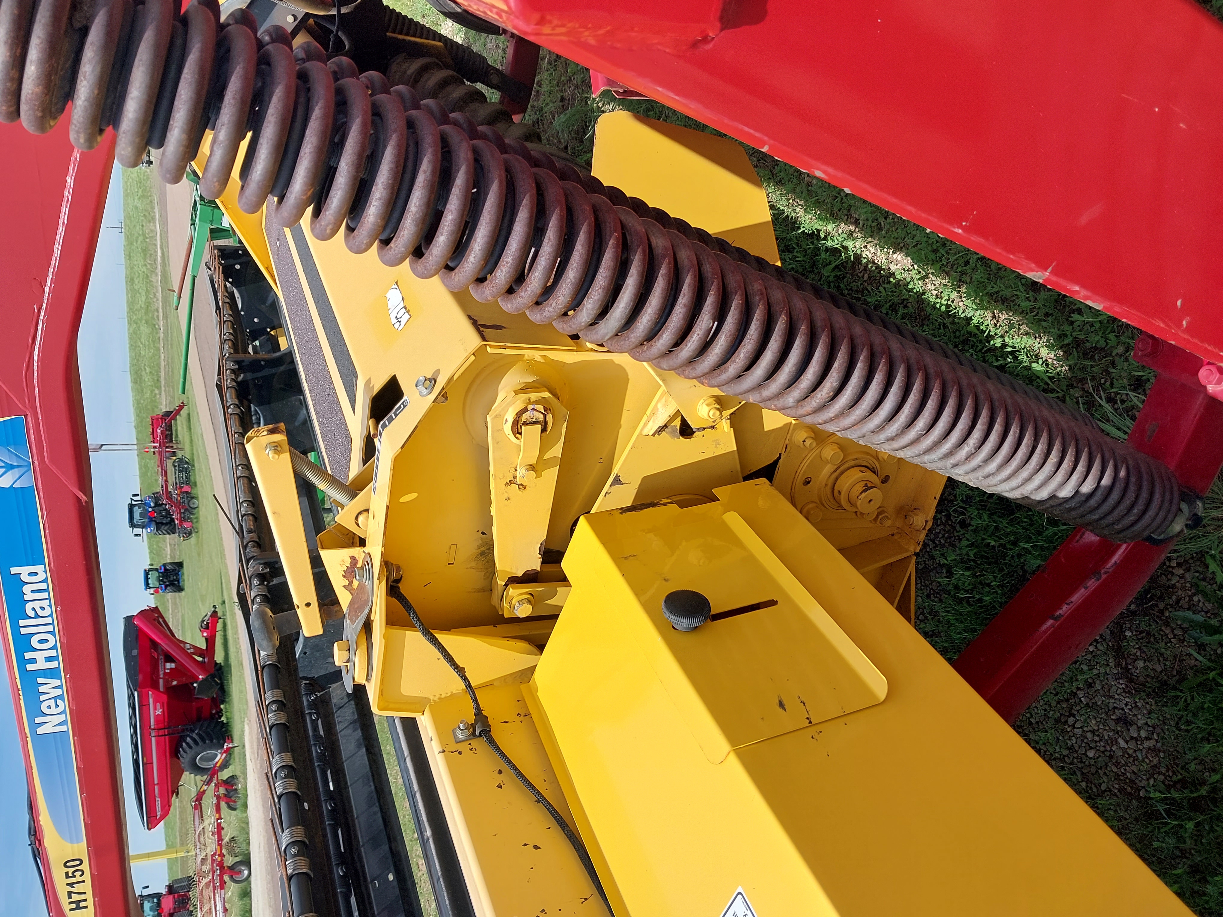 2014 New Holland H7150 Mower Conditioner