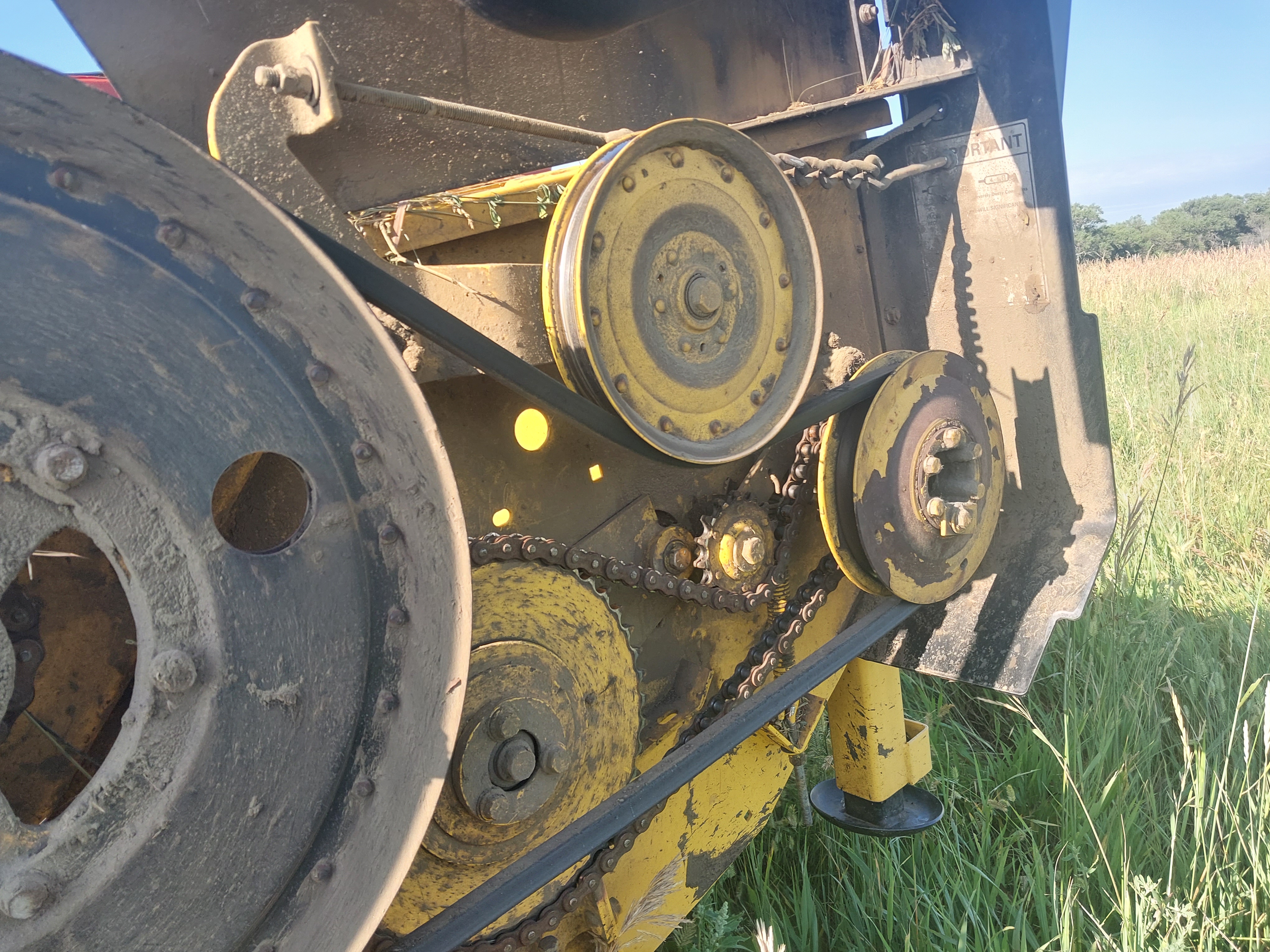 2014 New Holland H7150 Mower Conditioner