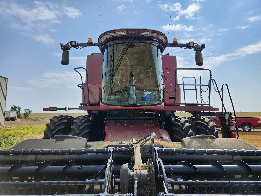 2022 Case IH 8250 Combine
