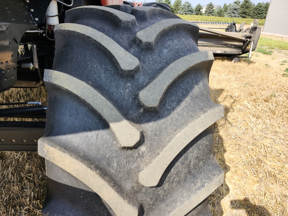 2022 Case IH 8250 Combine