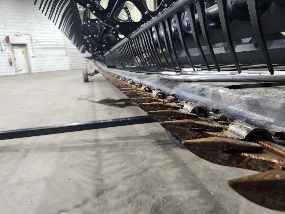 2021 MacDon FD140 Header Draper