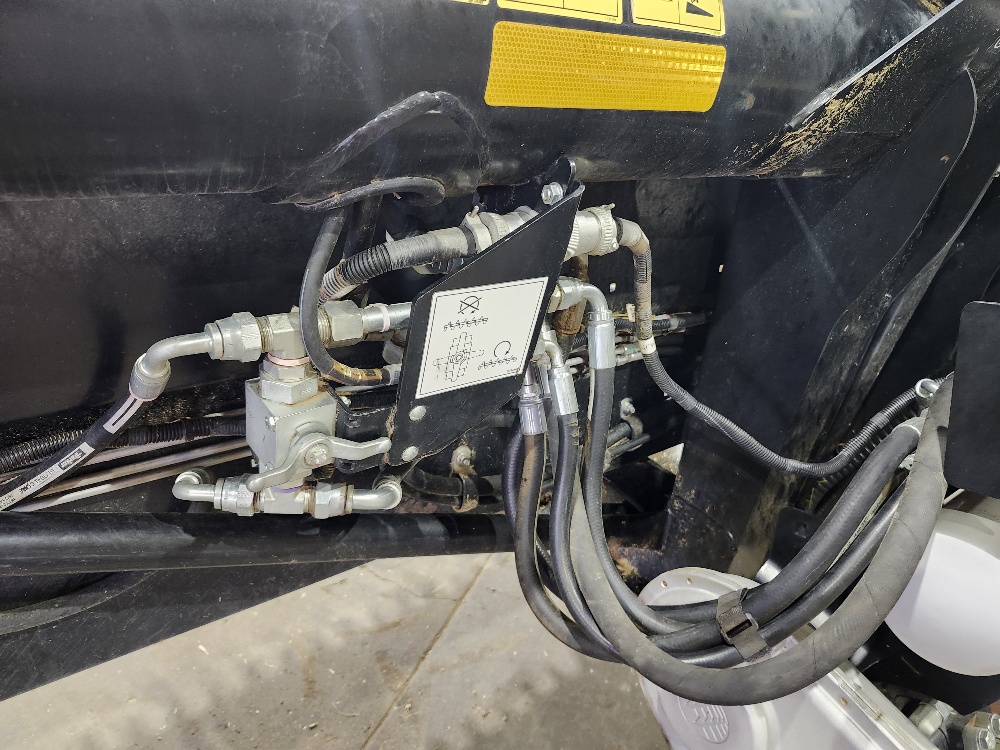 2021 MacDon FD140 Header Draper