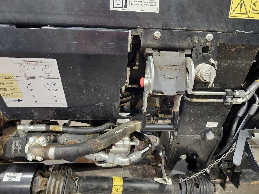 2021 MacDon FD140 Header Draper