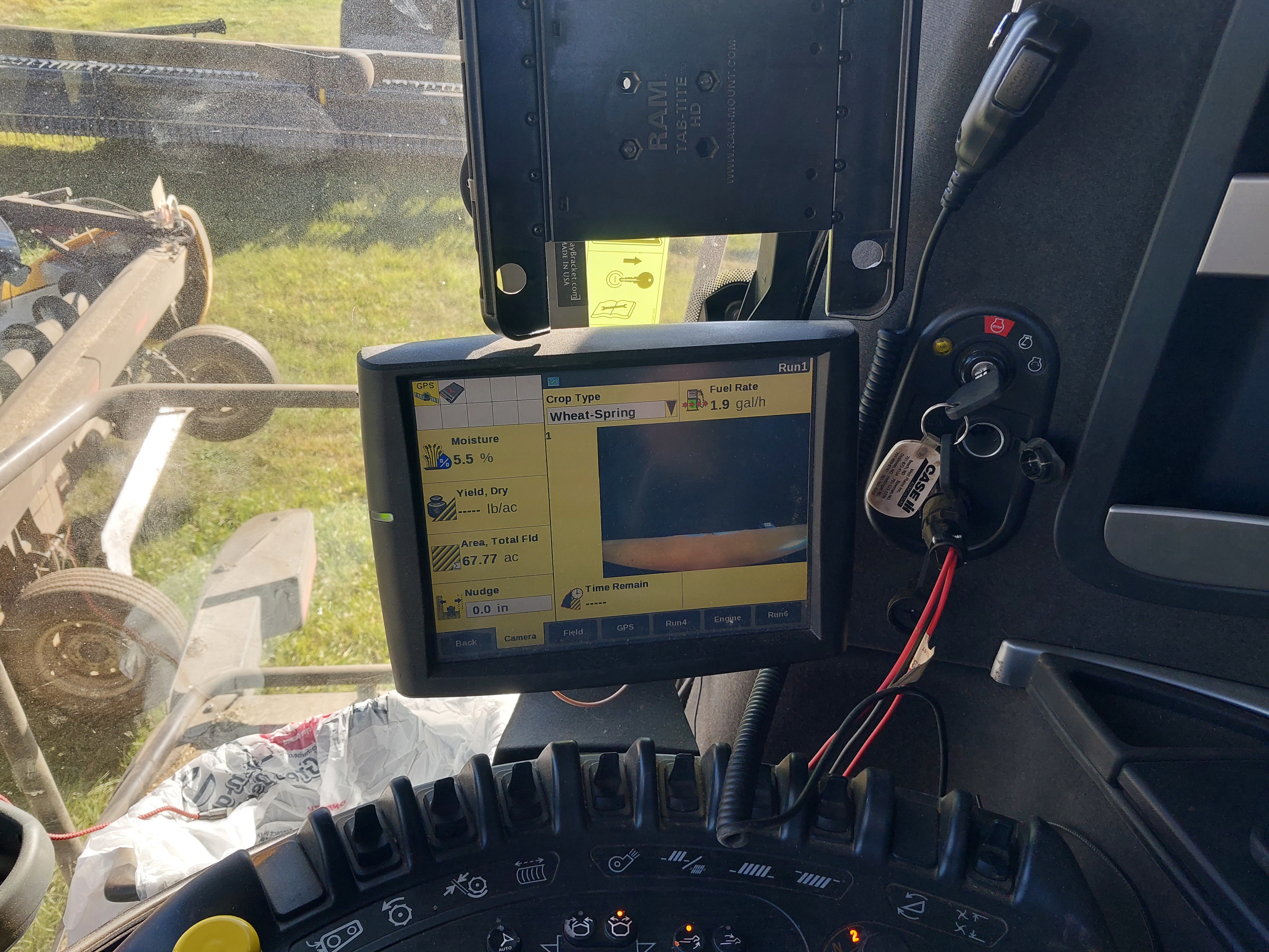 2021 New Holland CR8.90 Combine