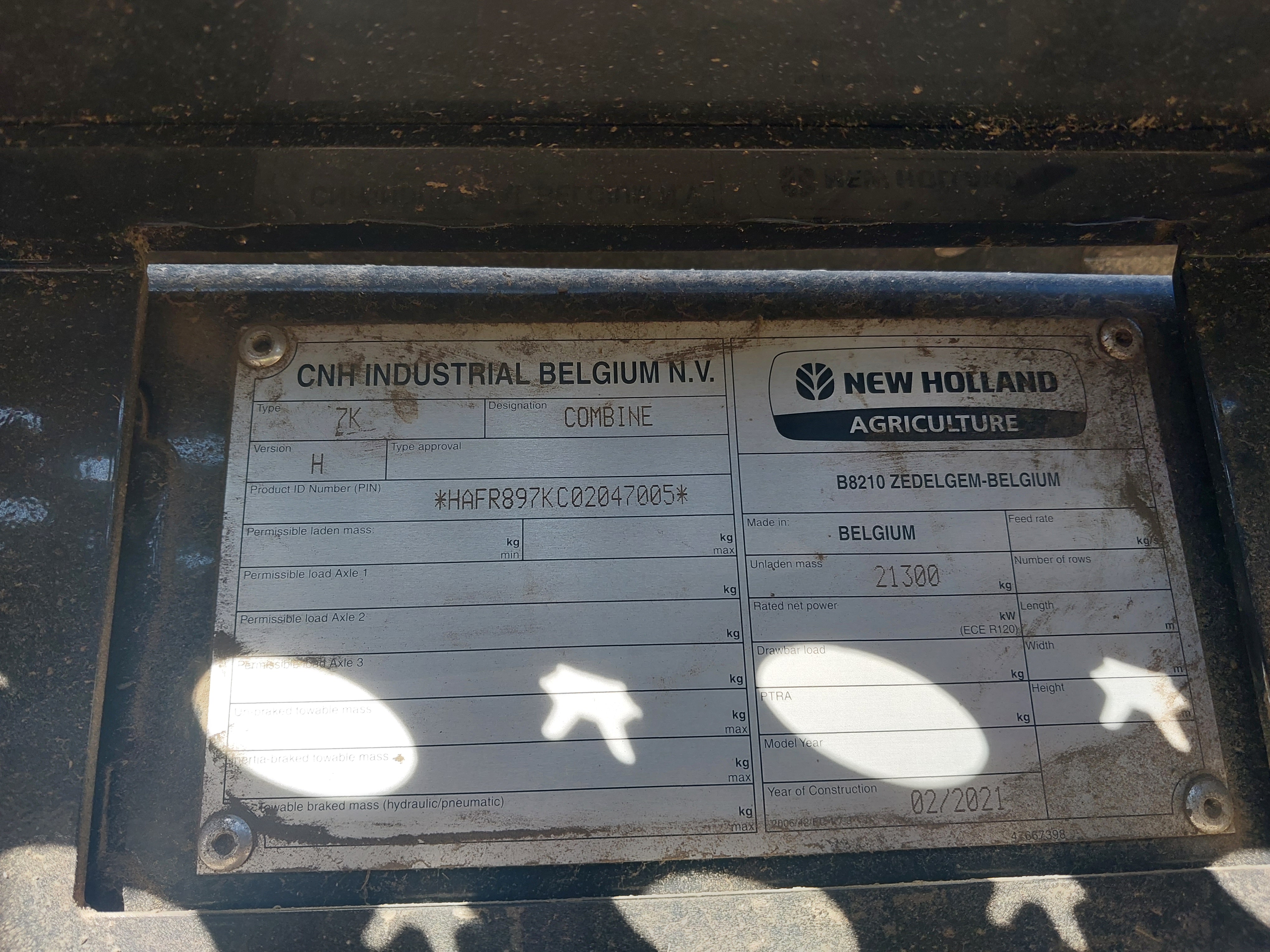 2021 New Holland CR8.90 Combine