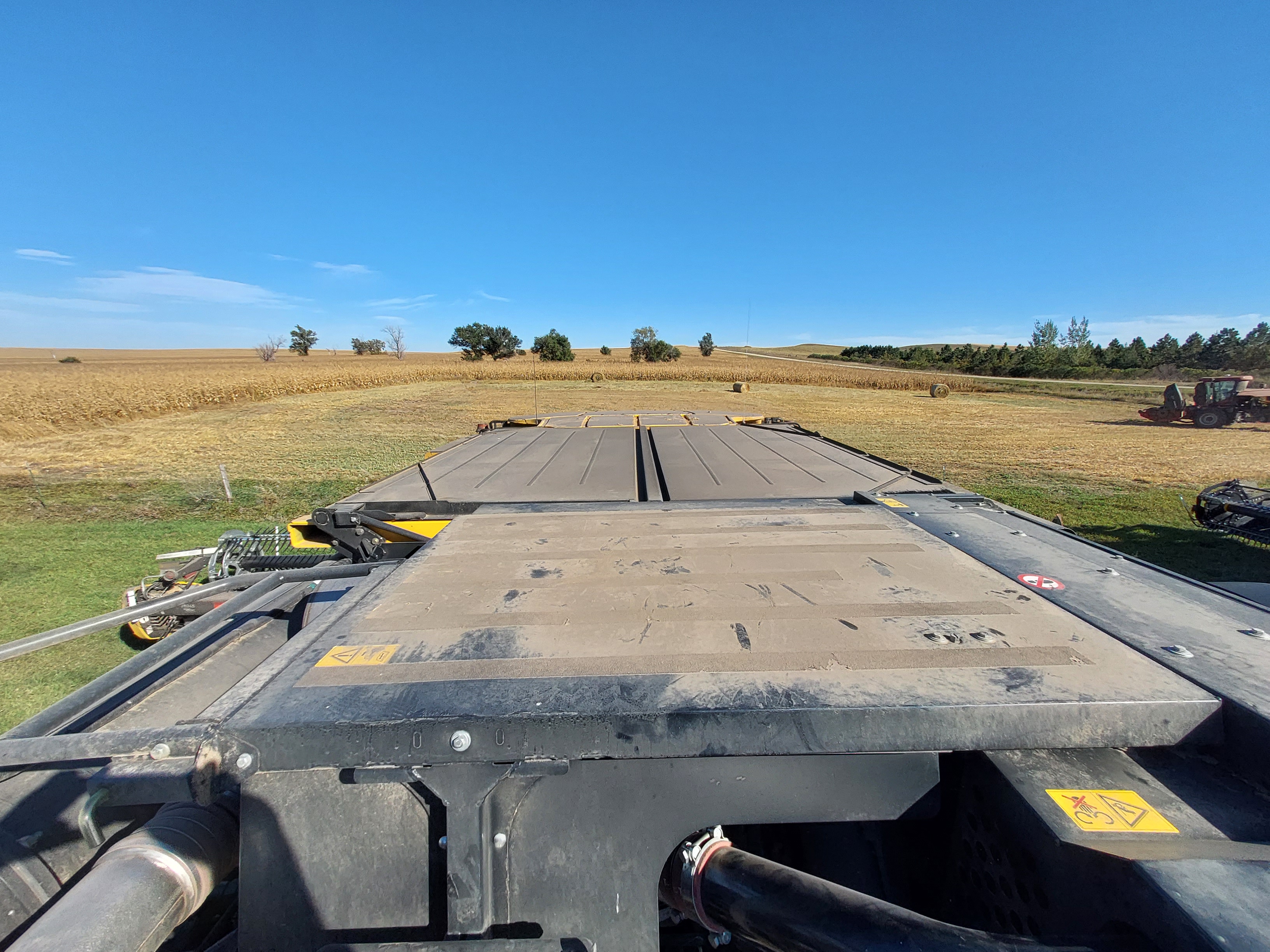 2021 New Holland CR8.90 Combine