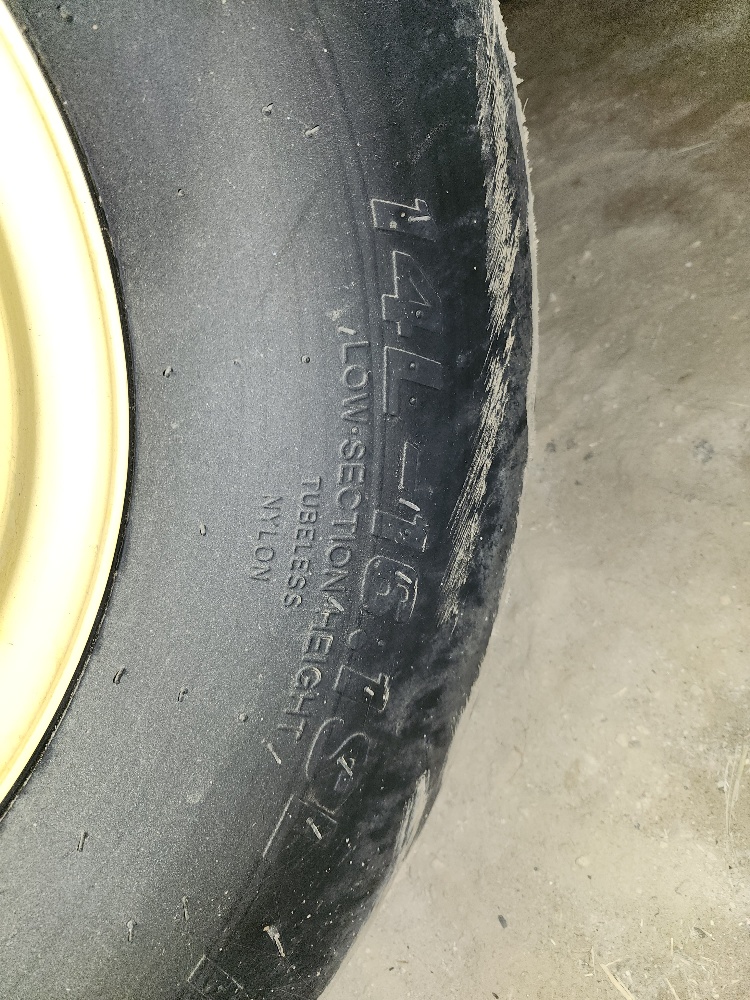 2020 New Holland Speedrower 160 Windrower