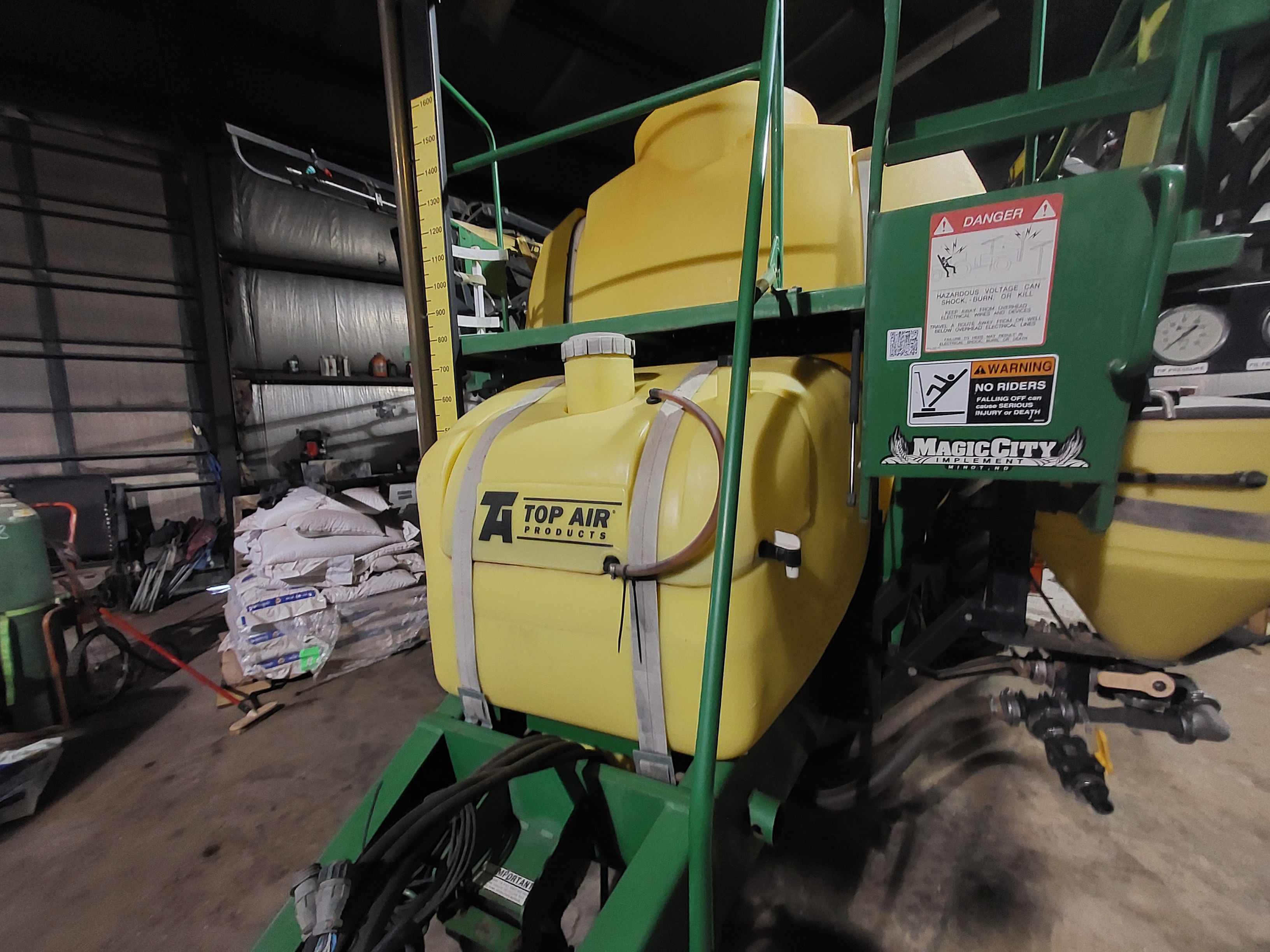 2005 Top Air TA 1600 Sprayer