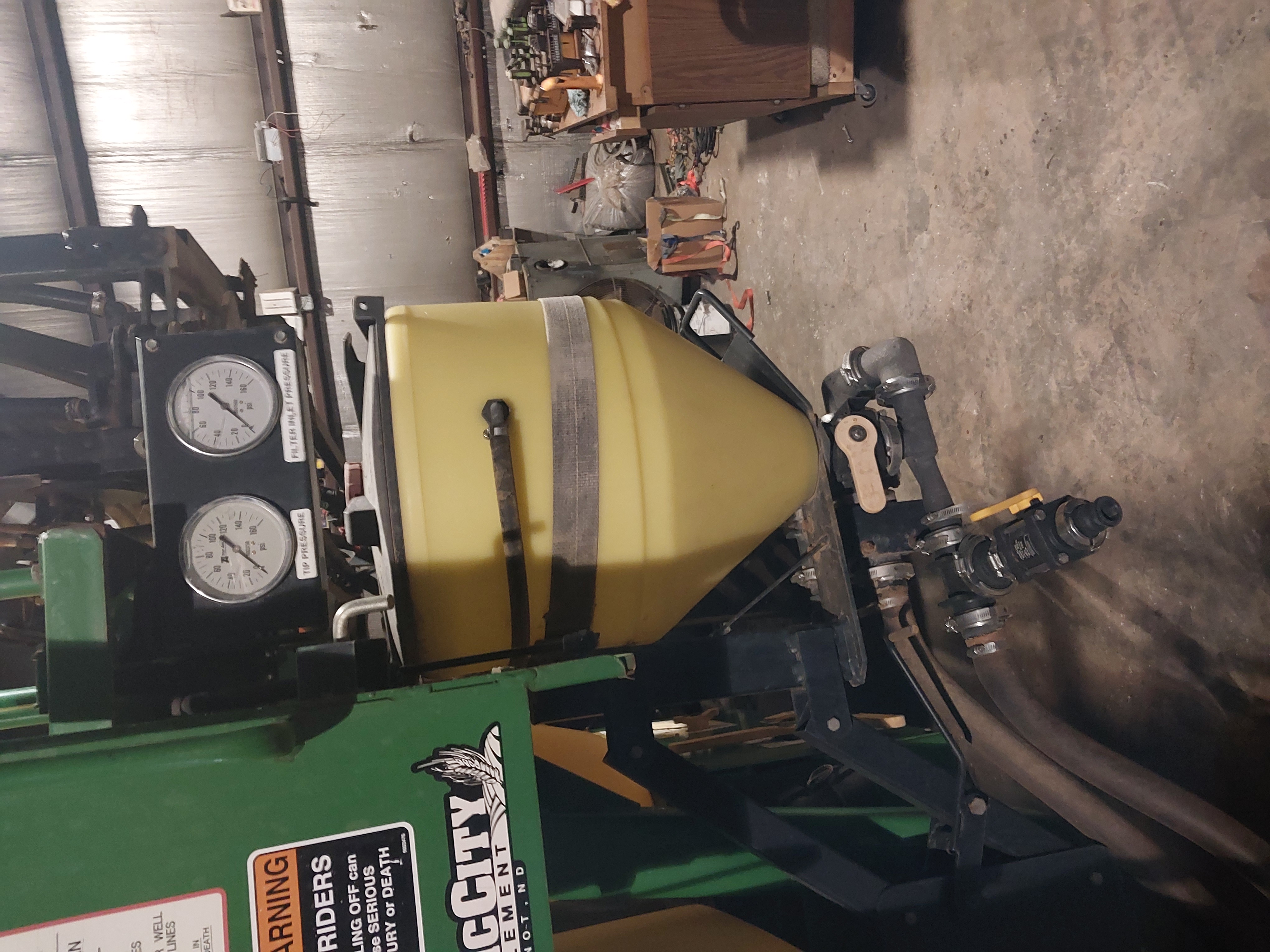 2005 Top Air TA 1600 Sprayer