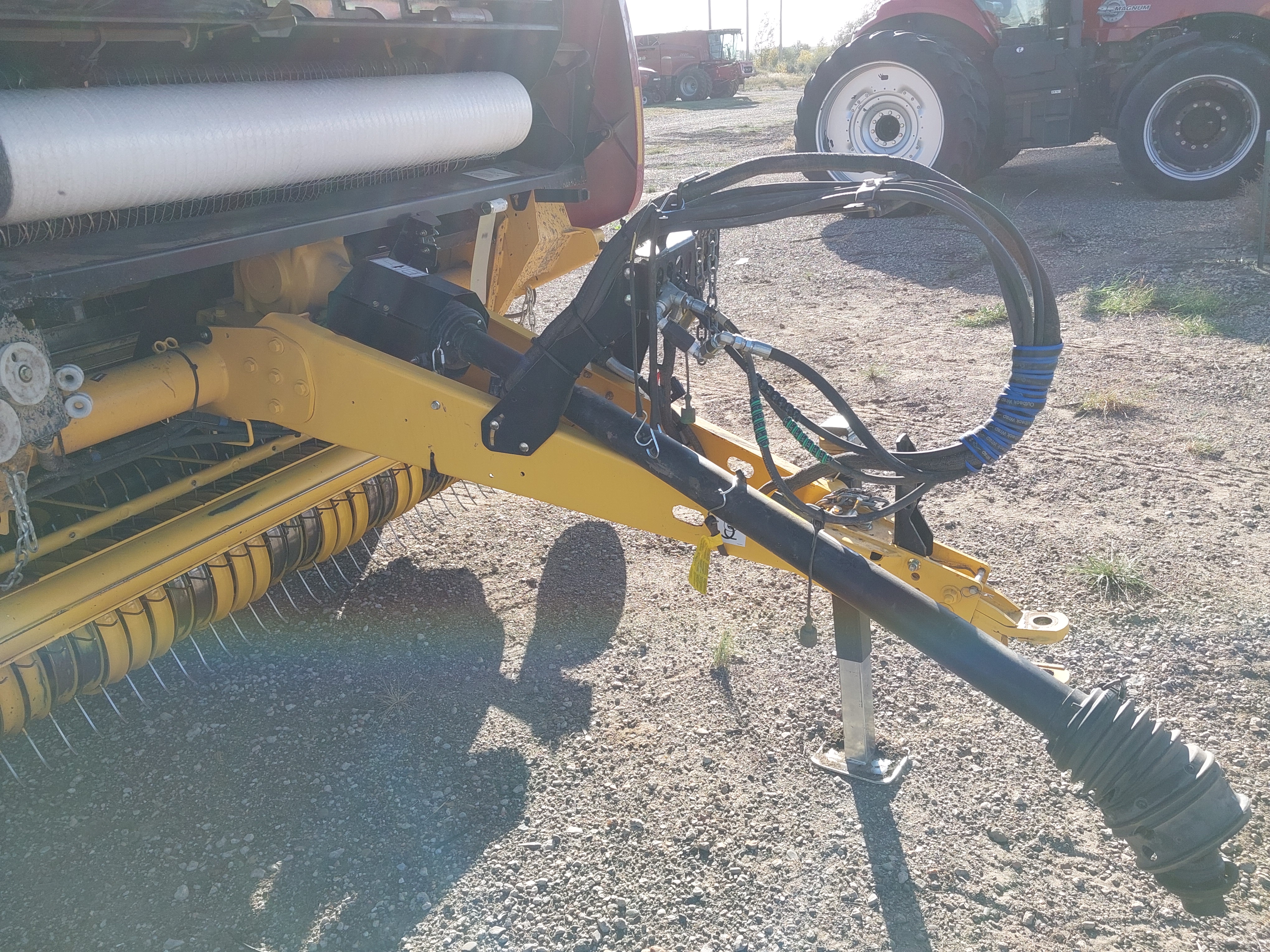 2022 New Holland Rollbelt 560 Baler/Round