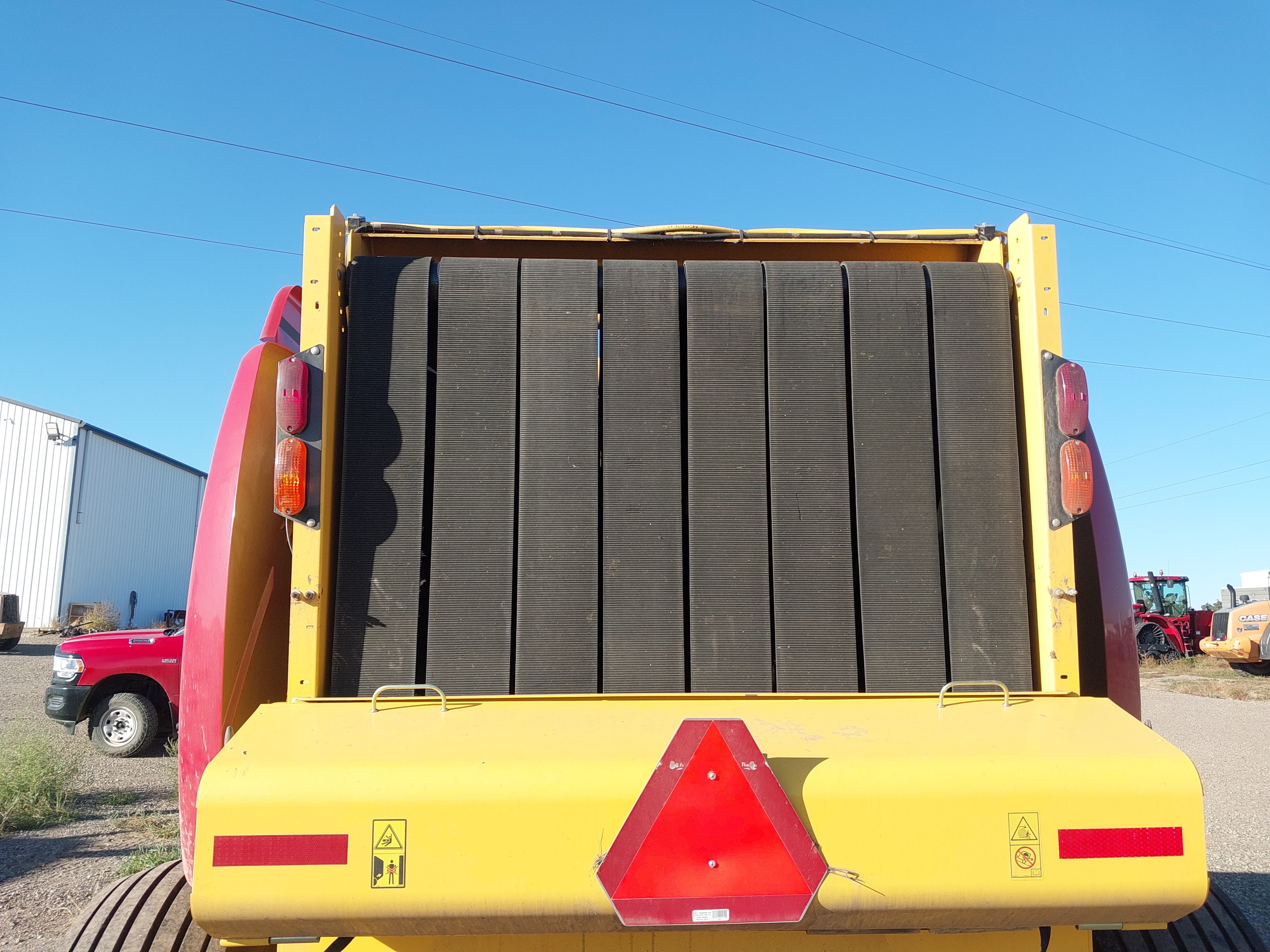 2022 New Holland Rollbelt 560 Baler/Round