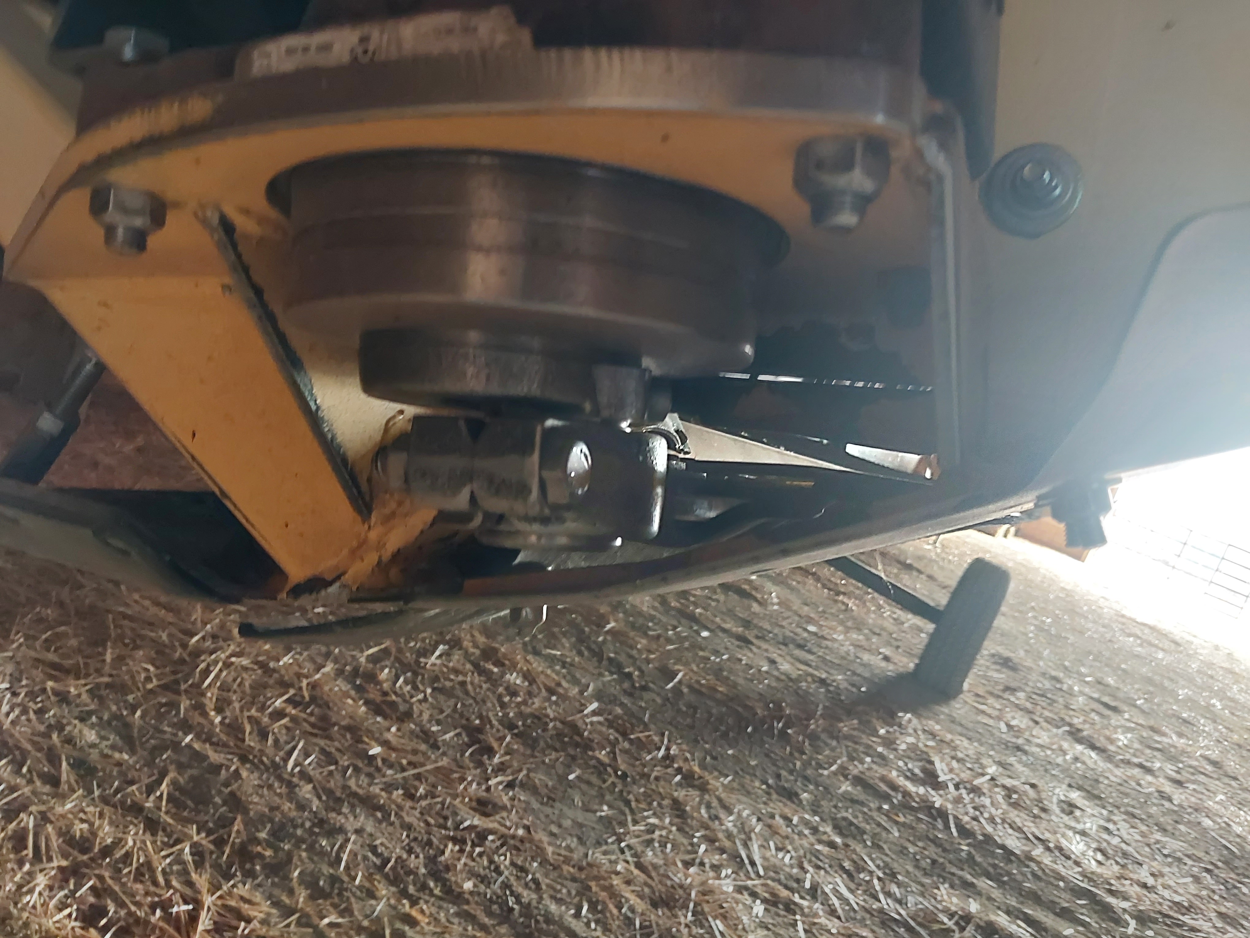 2009 New Holland 94C-40 Header Combine