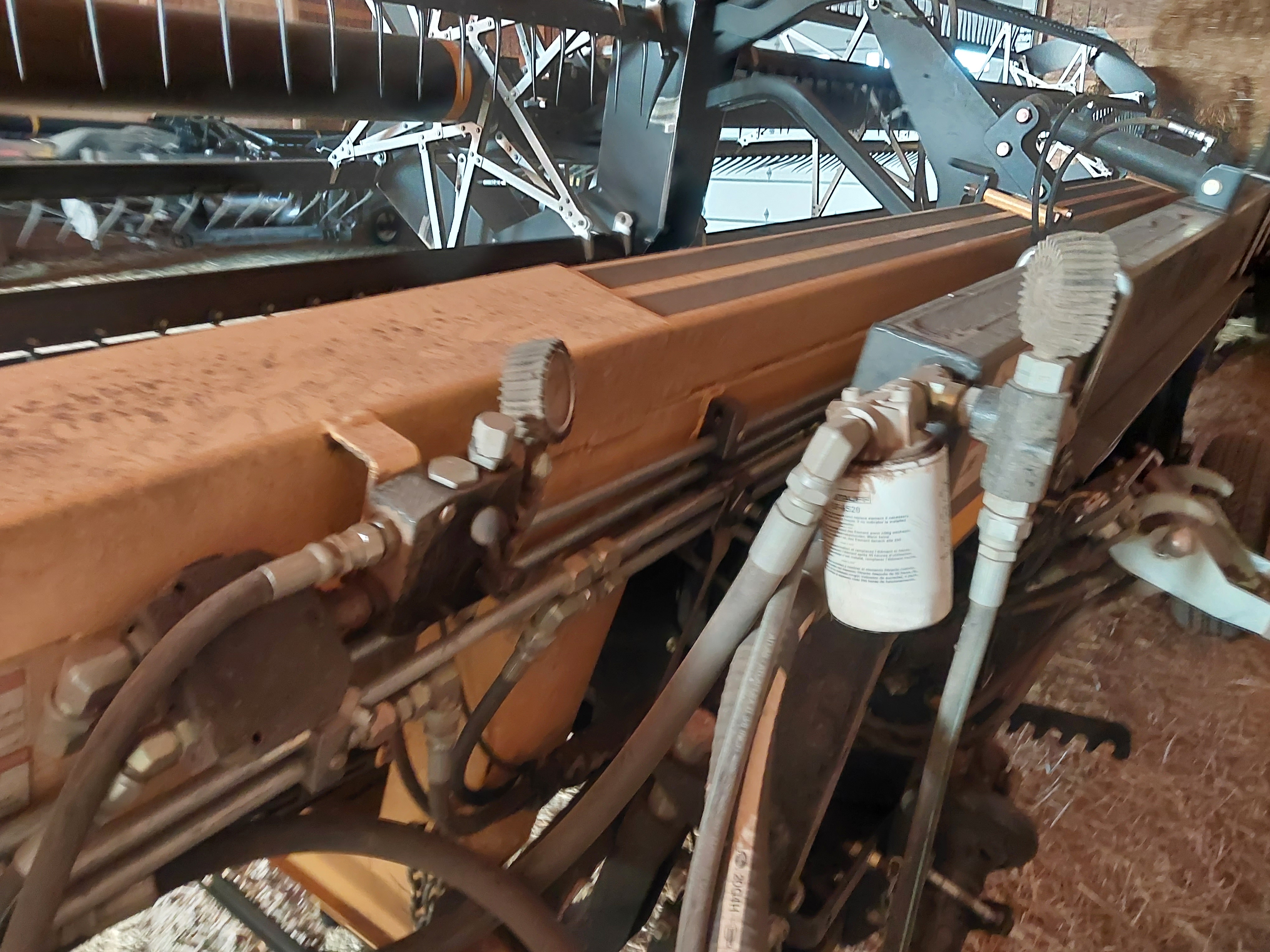 2009 New Holland 94C-40 Header Combine