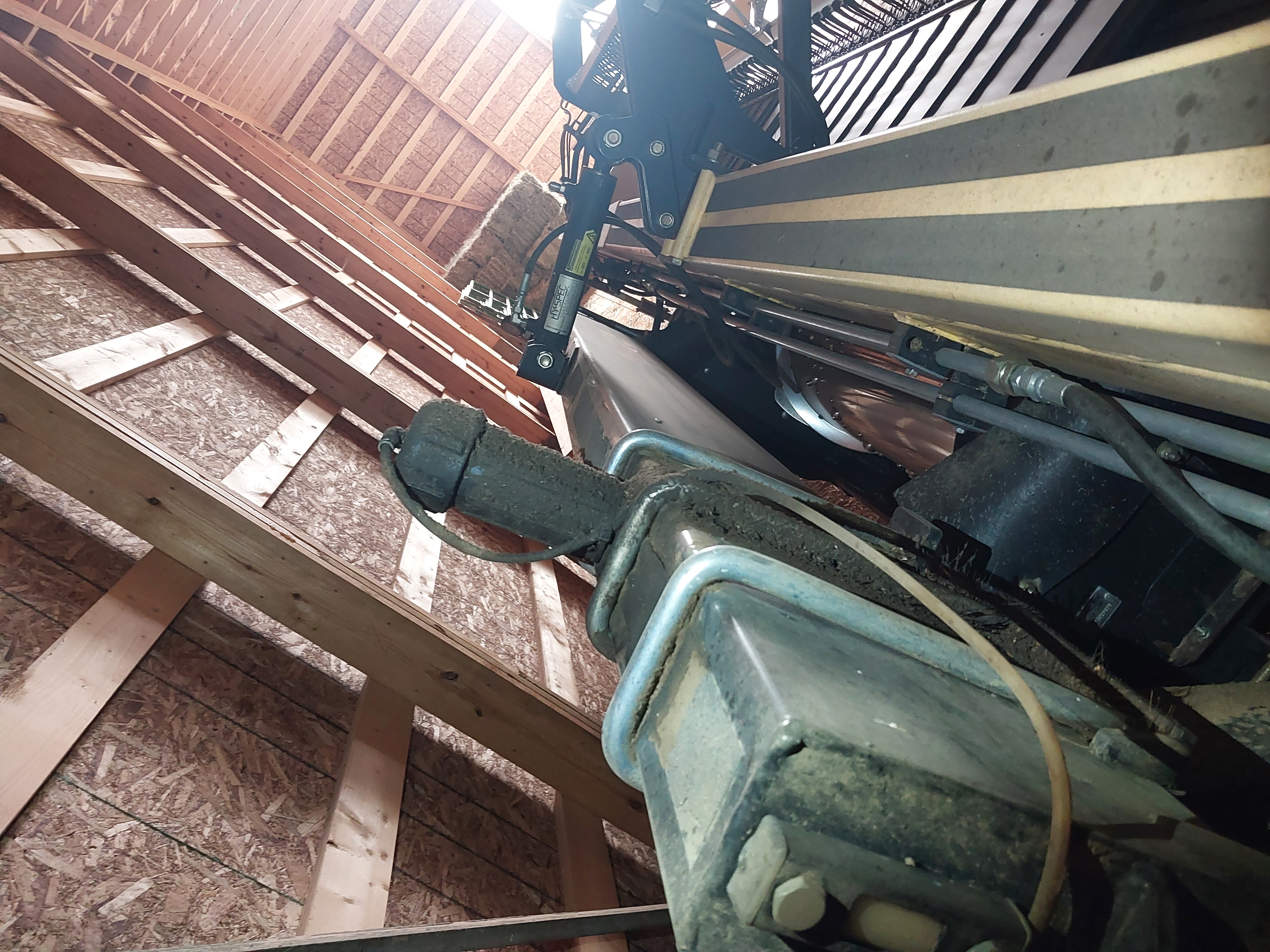 2009 New Holland 94C-40 Header Combine