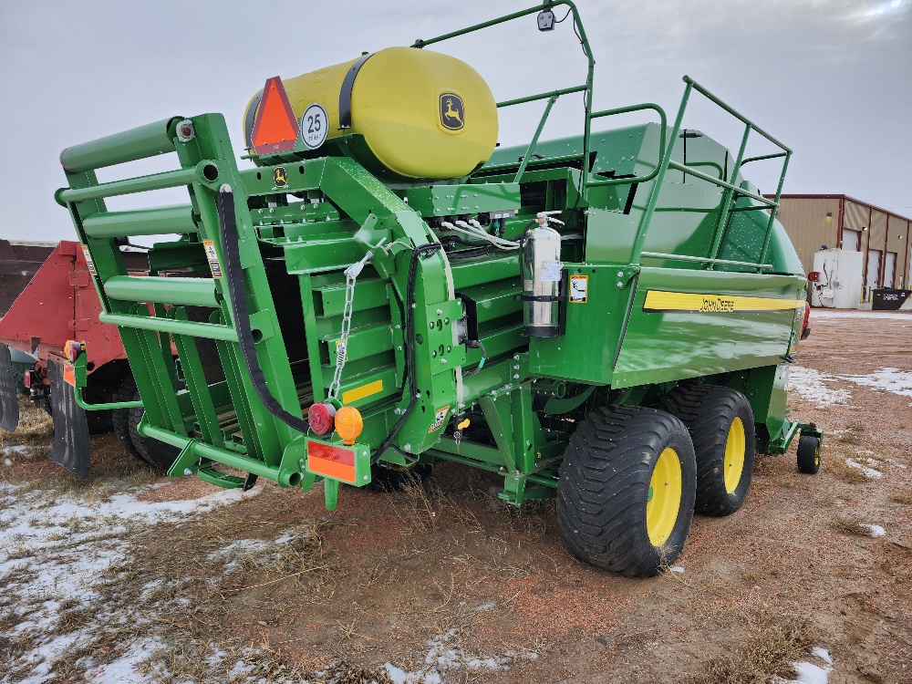2021 John Deere L341 Baler/Big Square