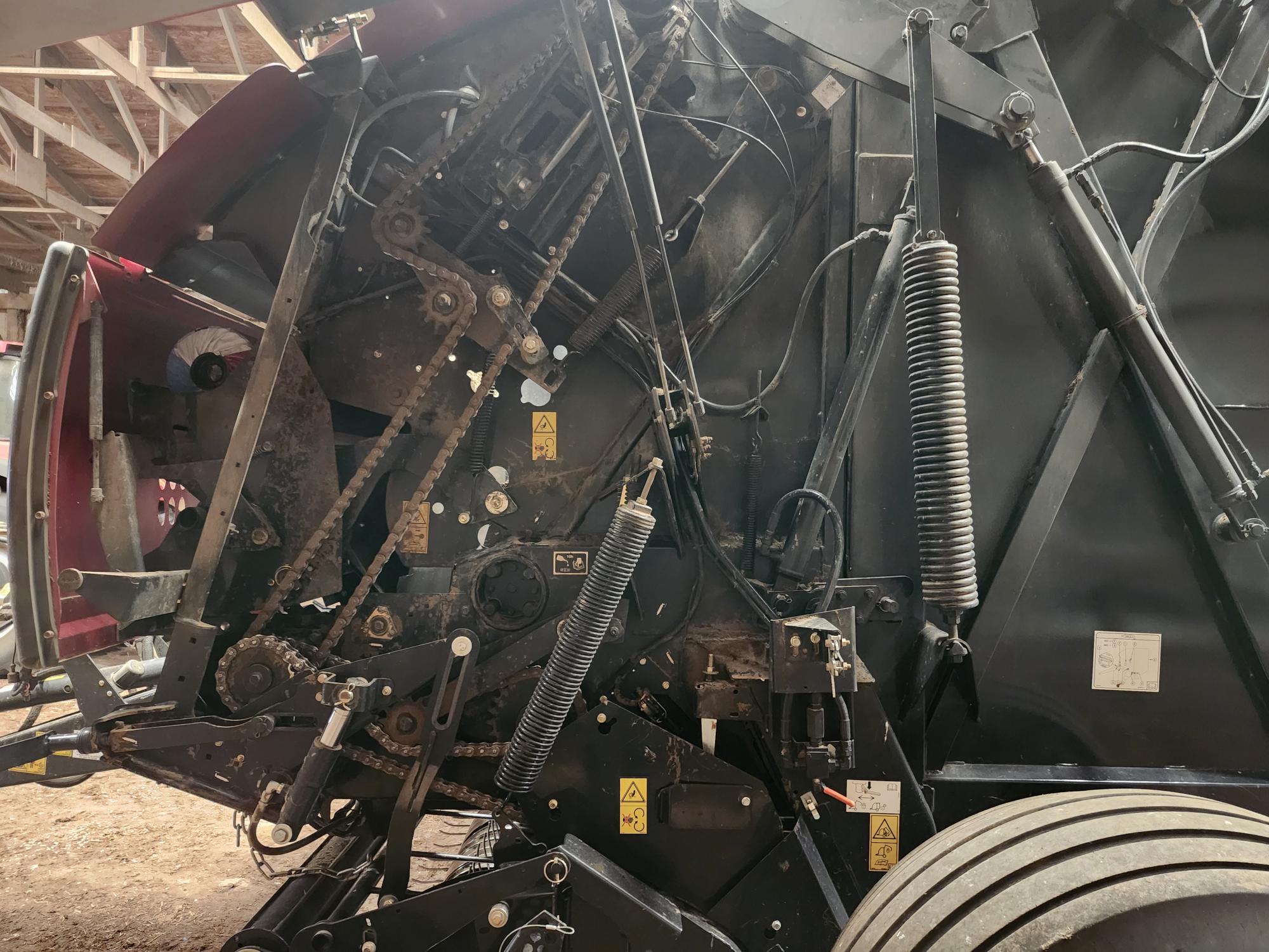 2022 Case IH RB565 Baler/Round