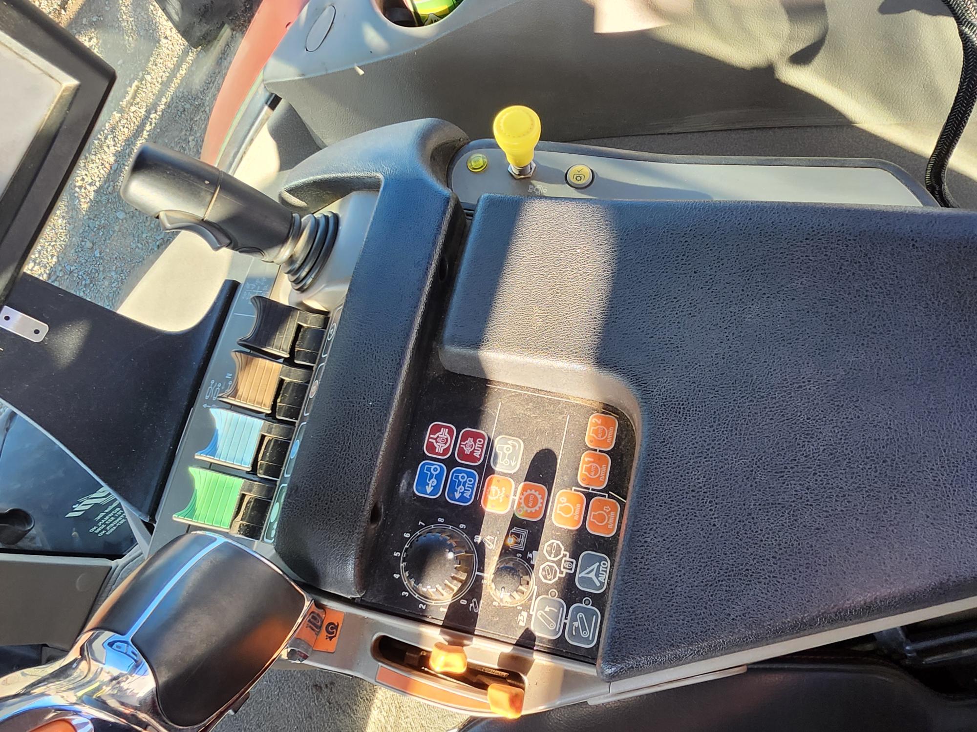 2019 Case IH Puma 200 Tractor
