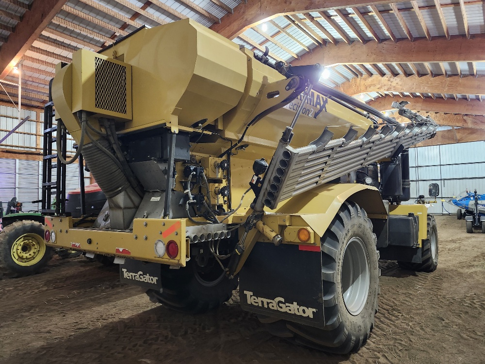 2022 TerraGator 8400C Floater