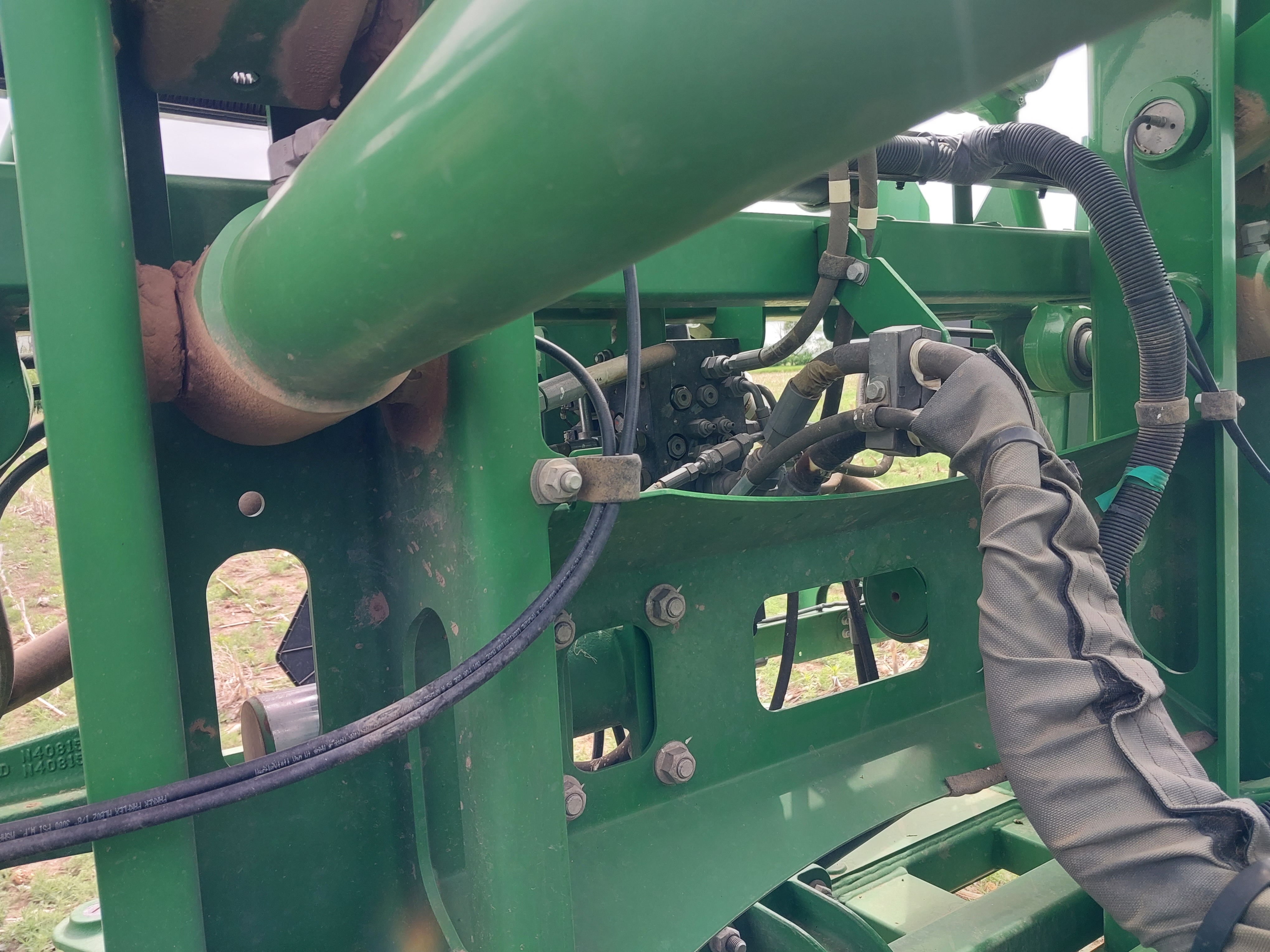 2017 John Deere R4038 Sprayer/High Clearance