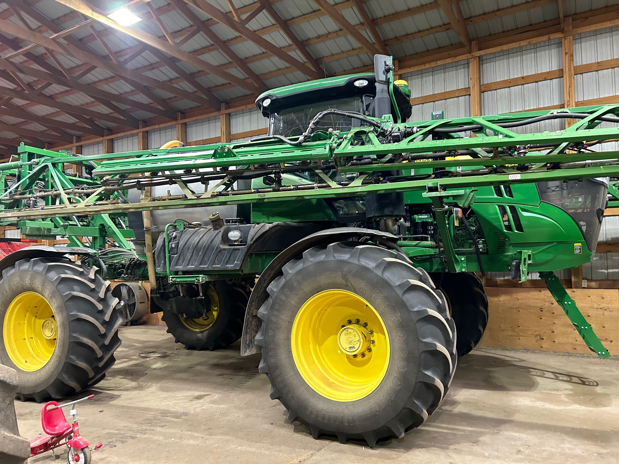 2017 John Deere R4038 Sprayer/High Clearance