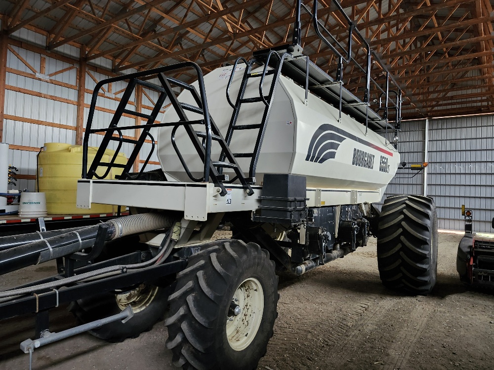 2012 Bourgault 3320 Air Drill
