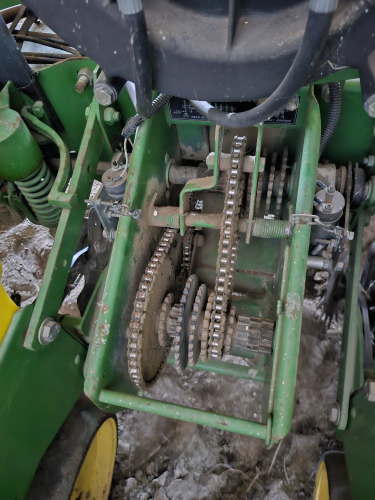 1995 John Deere 7200 Planter