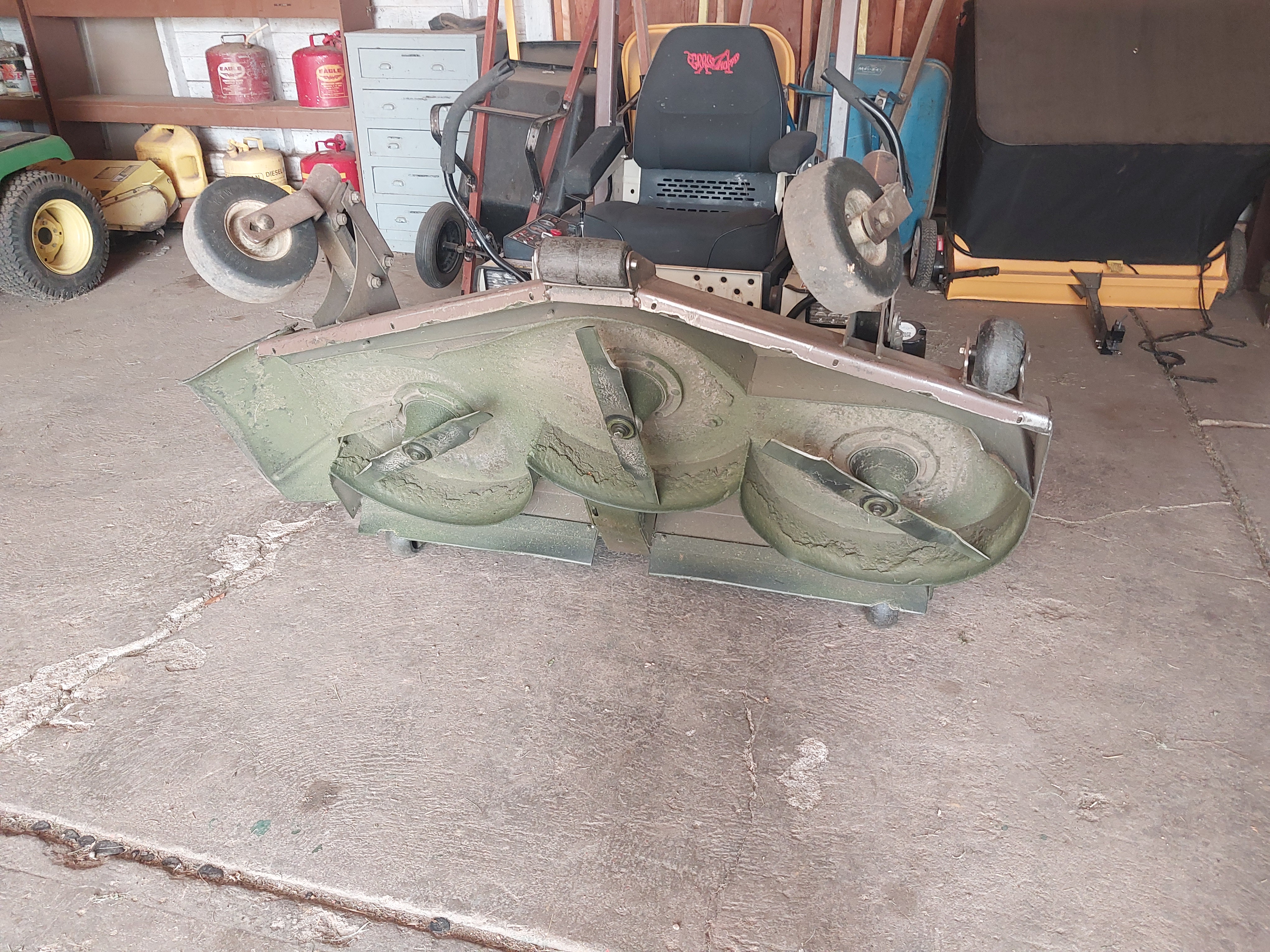 2017 Grasshopper 729T Mower/Front Deck