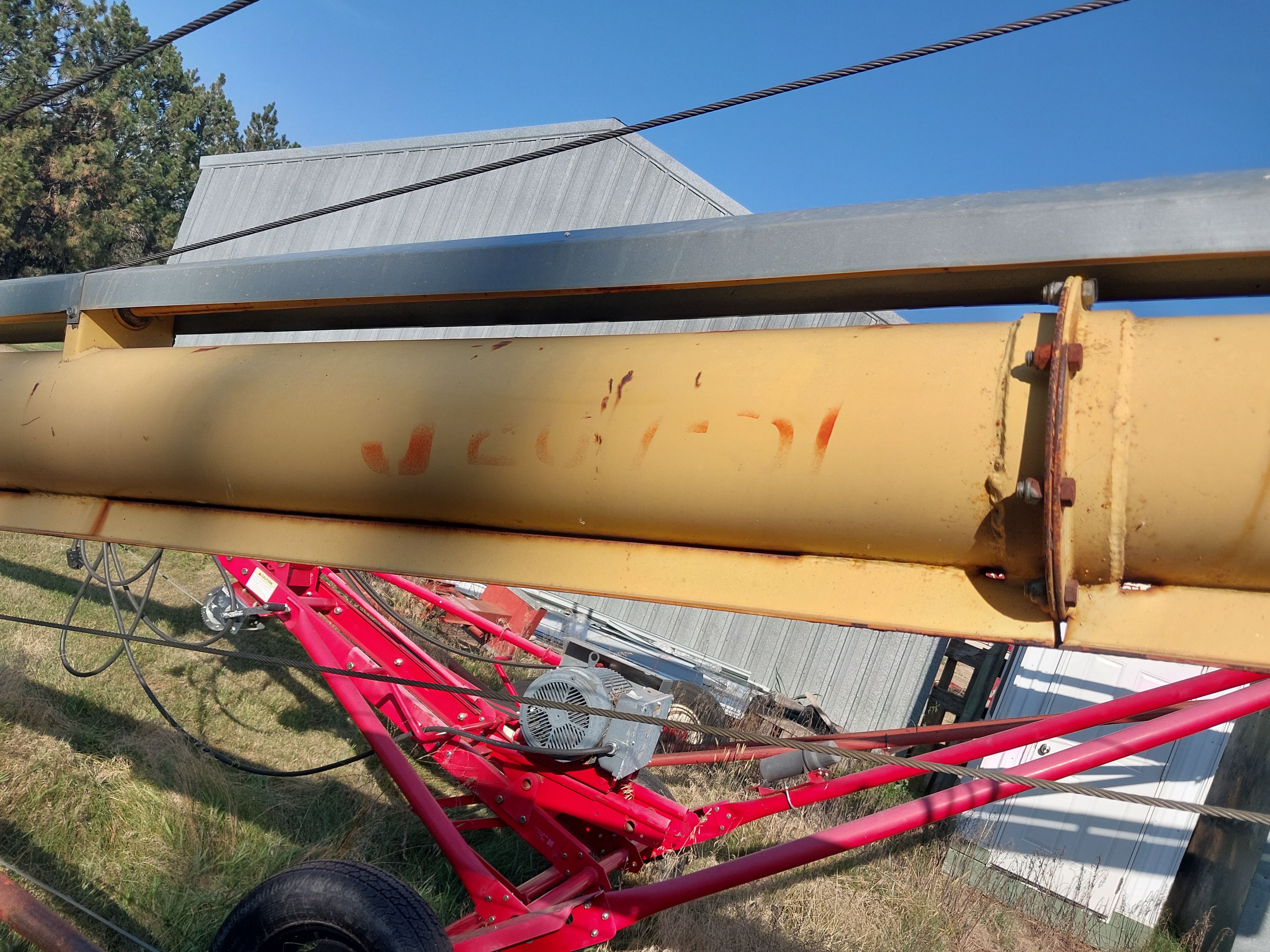 1995 Westfield 7X51 Grain Auger