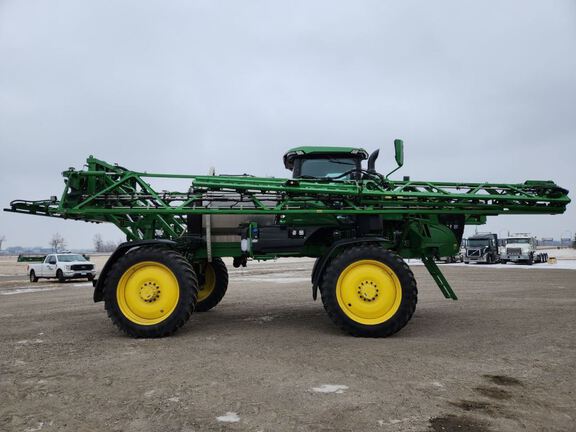 2023 John Deere 410R Sprayer/High Clearance