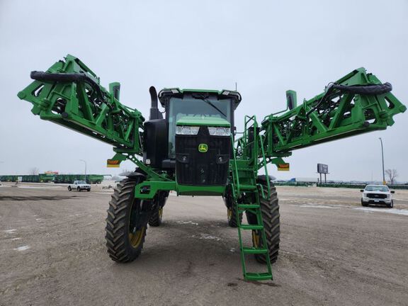 2023 John Deere 410R Sprayer/High Clearance