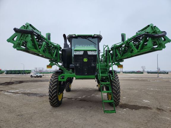 2023 John Deere 410R Sprayer/High Clearance