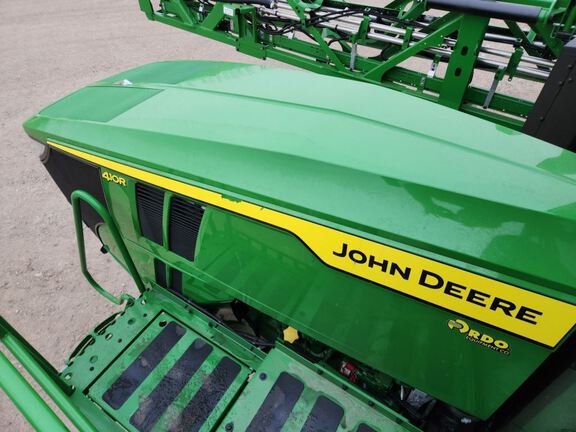 2023 John Deere 410R Sprayer/High Clearance