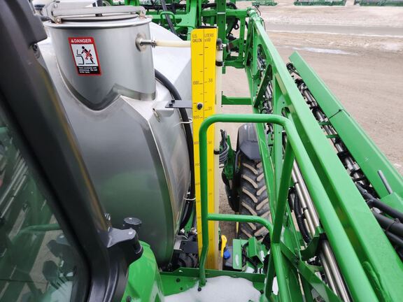 2023 John Deere 410R Sprayer/High Clearance