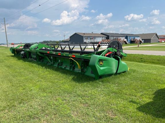 2023 John Deere RD45F Header Combine