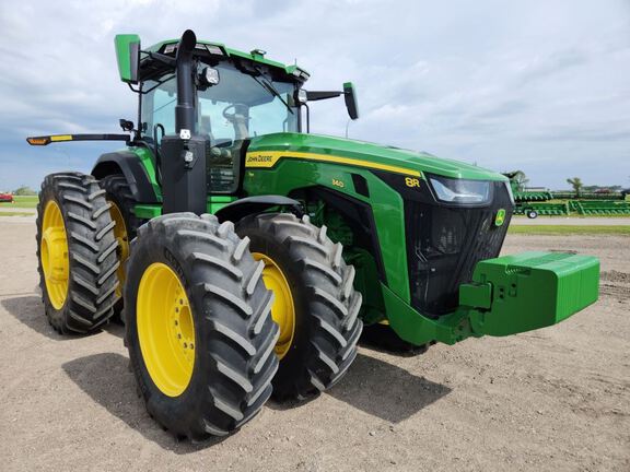 2023 John Deere 8R 340 Tractor