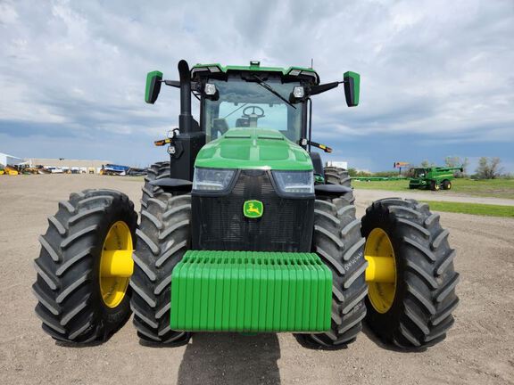 2023 John Deere 8R 340 Tractor