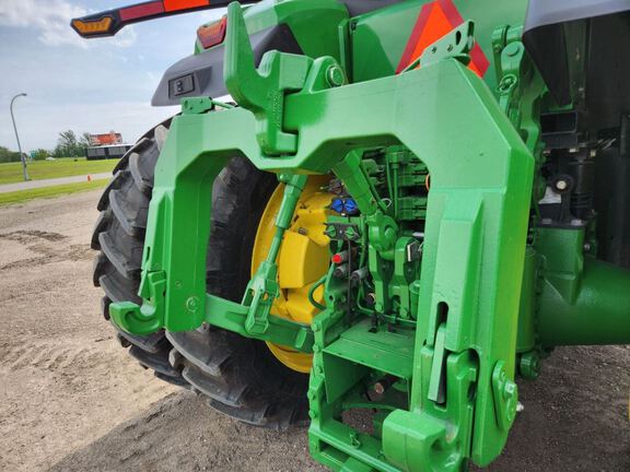 2023 John Deere 8R 340 Tractor