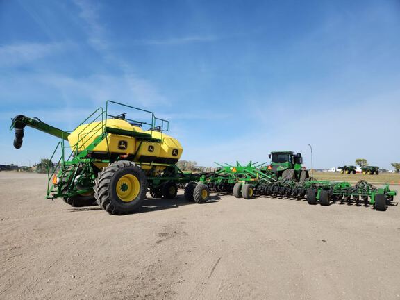 2023 John Deere N560 Air Seeder