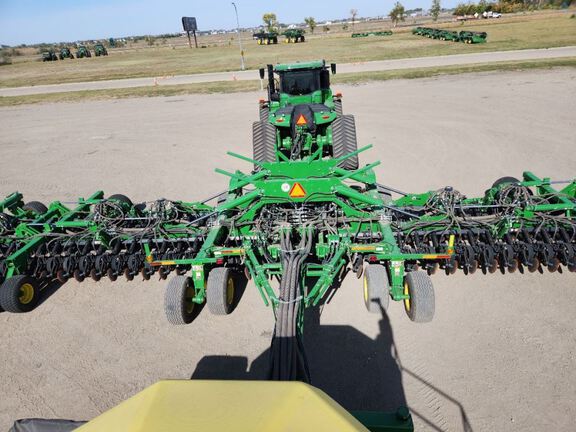 2023 John Deere N560 Air Seeder