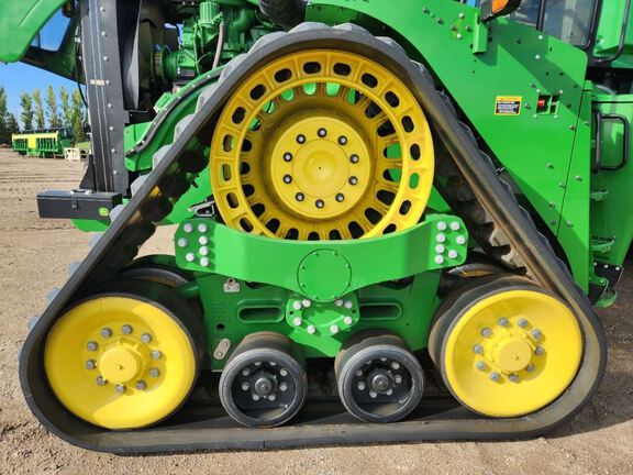 2021 John Deere 9520RX Tractor Rubber Track