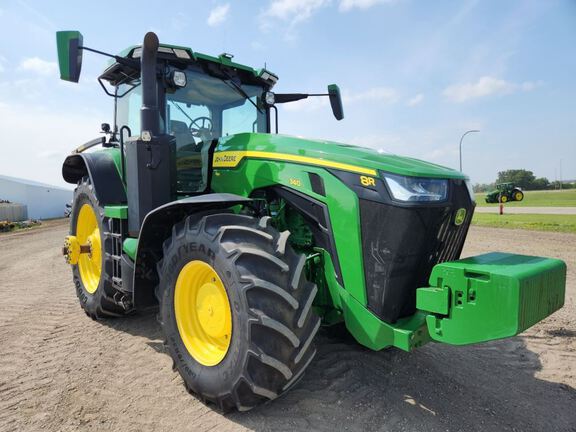 2022 John Deere 8R 340 Tractor