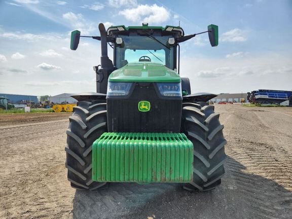 2022 John Deere 8R 340 Tractor