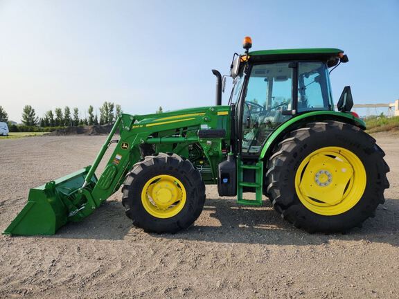 2023 John Deere 6120E Tractor